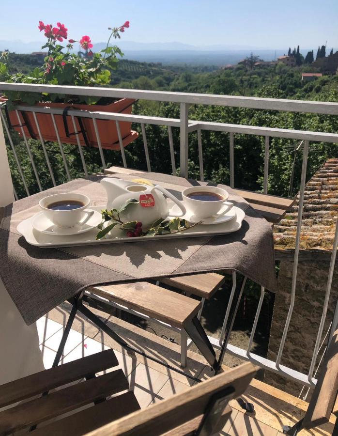 קפררולה Fiori E Farfalle Apartment מראה חיצוני תמונה