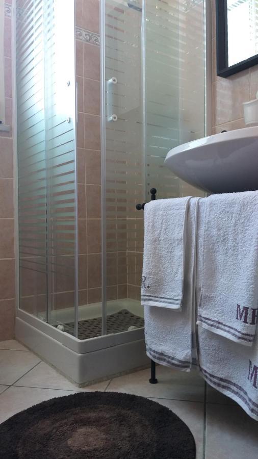 קפררולה Fiori E Farfalle Apartment מראה חיצוני תמונה