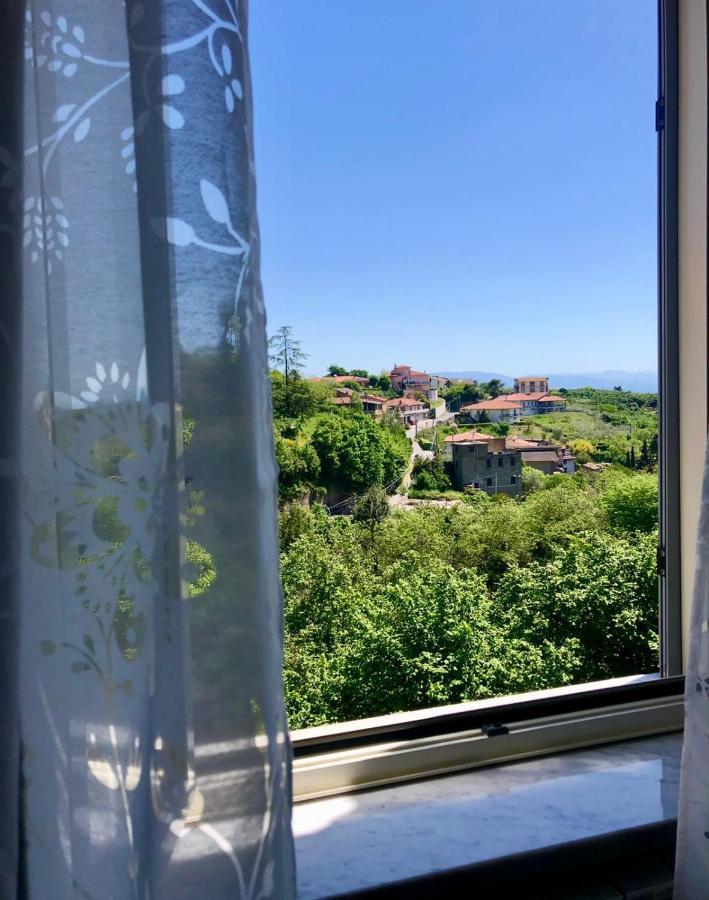 קפררולה Fiori E Farfalle Apartment מראה חיצוני תמונה