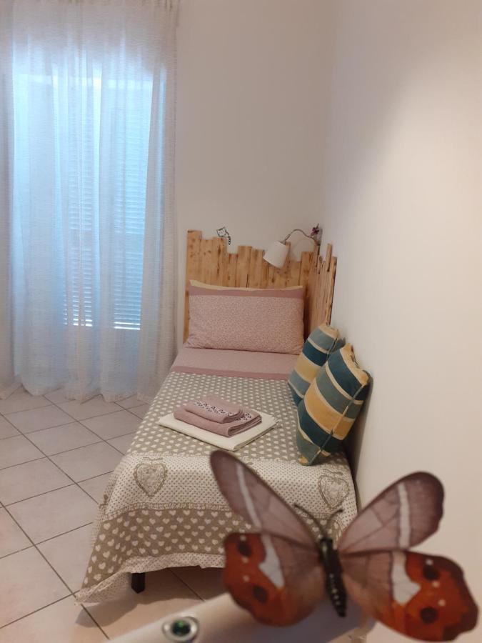 קפררולה Fiori E Farfalle Apartment מראה חיצוני תמונה